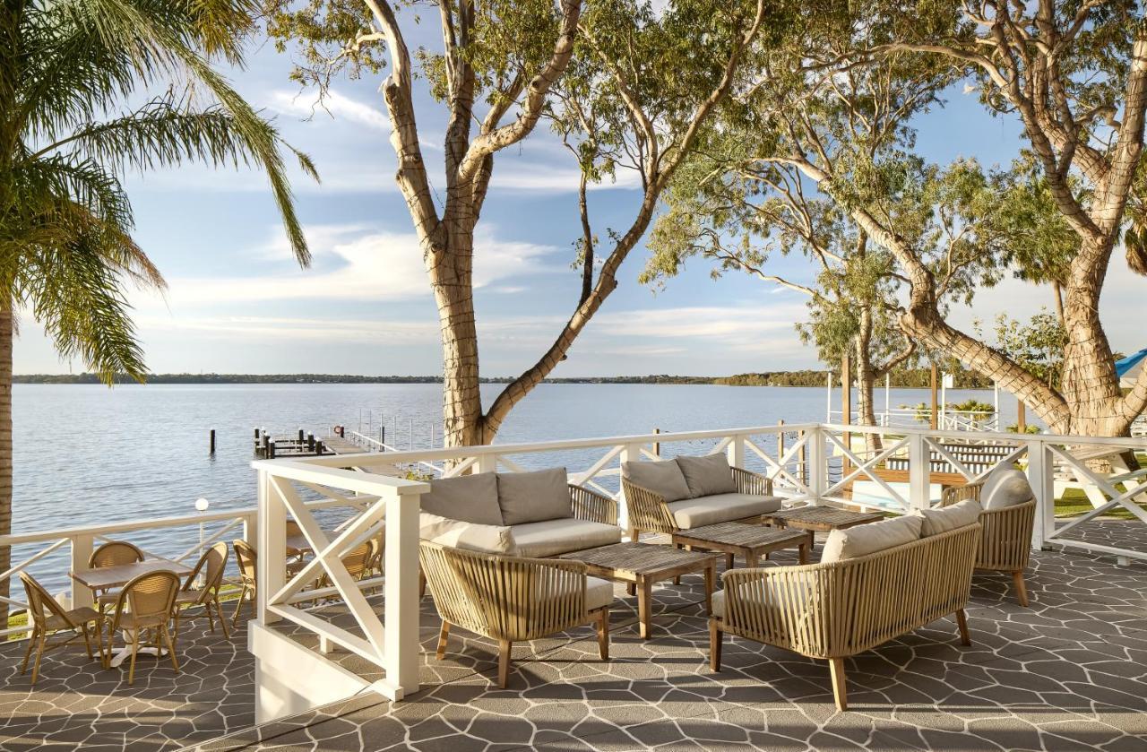 The Beachcomber Hotel & Resort, Ascend Hotel Collection Токли Экстерьер фото The Lake House